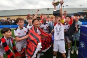 米兰U12再夺Robbie Keane Academy杯冠军，4比1胜阿森纳|AC米兰|曼联|凯尔特人|都柏林|狼队_新浪体育_新浪新闻